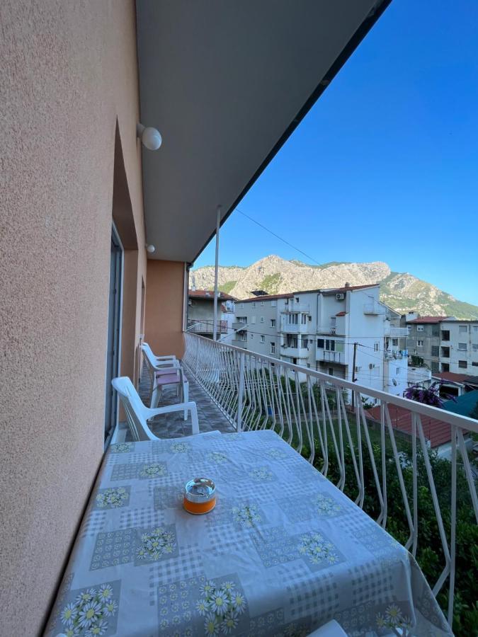 Apartman Ivica Omis Exterior photo